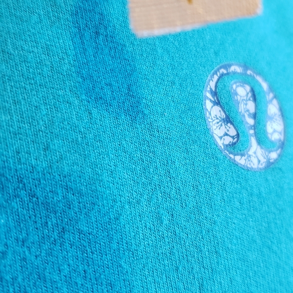 Lululemon Jacket - Picture 3 of 6